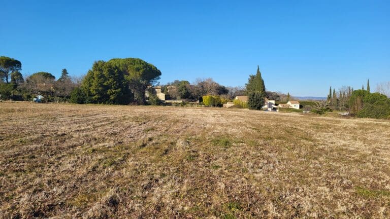 Terrains constructibles à vendre à Chamaret