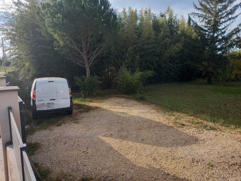 Terrain à vendre à Saint Marcel les Sauzet